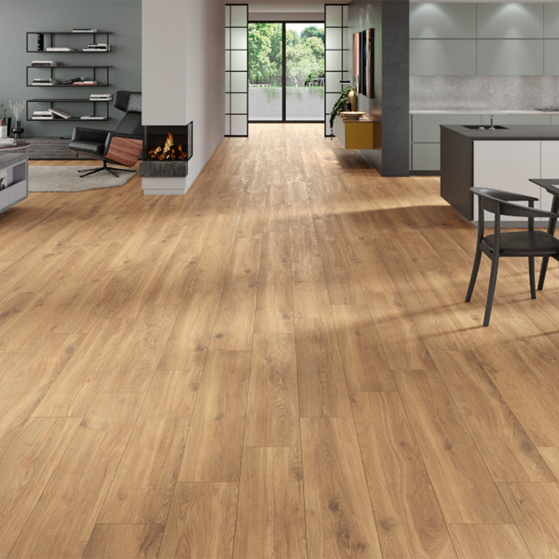 PISO PORCELANICO VOLT ROBLE 150X30 (CAJA 1.35 M2)