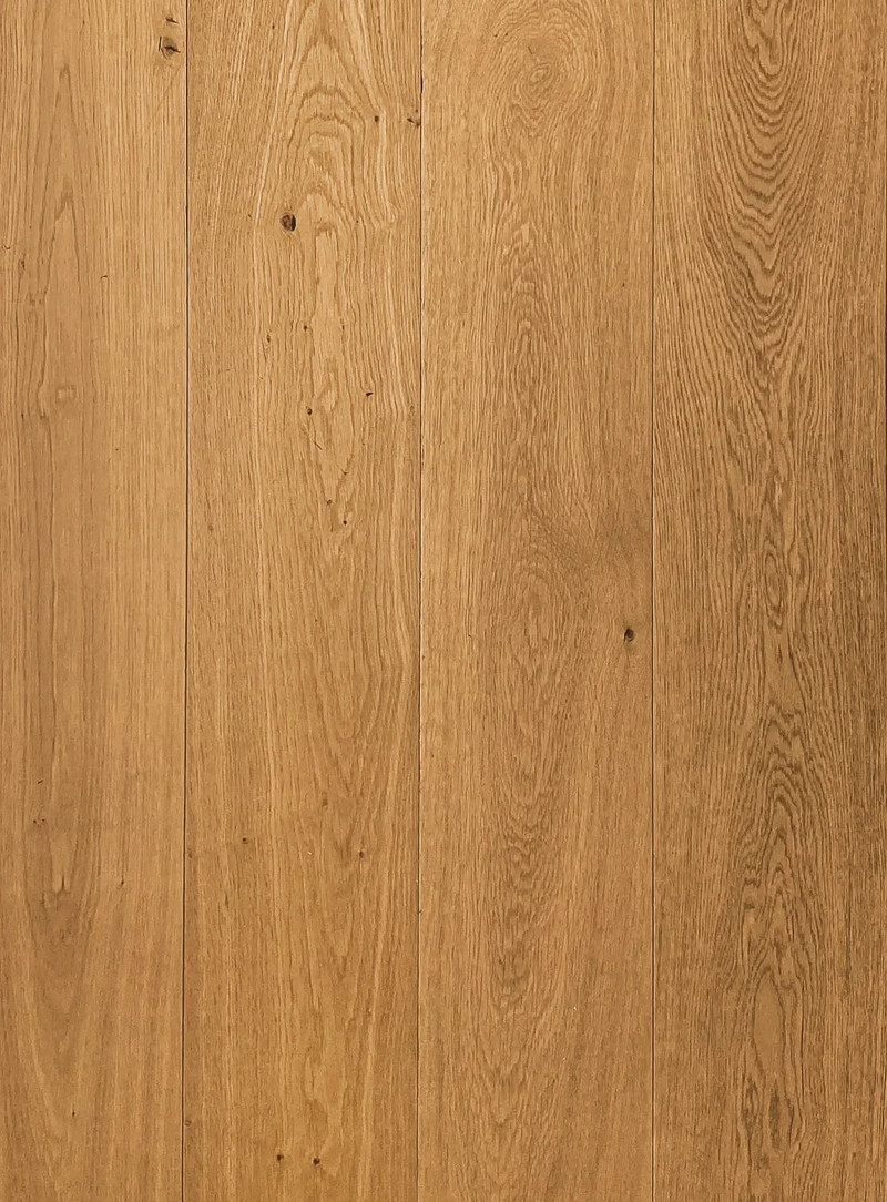 MADERA DE INGENIERIA ROBLE EUROPEAN SMOOTH  NATURAL OAK (CAJA 3.16 M2) GROSOR 15.00MM/4MM CHAPA