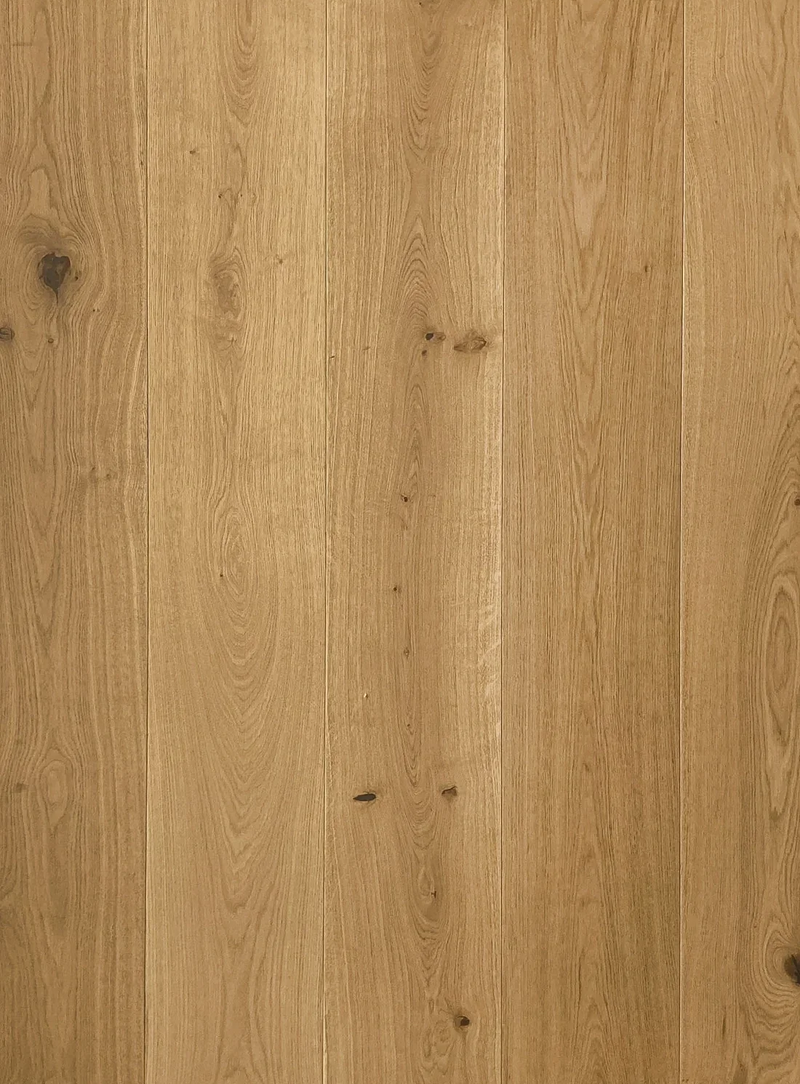MADERA DE INGENIERIA ROBLE EUROPEAN SMOOTH SMOKED NATURAL(CAJA 3.16 M2) GROSOR 15.00MM/4MM CHAPA