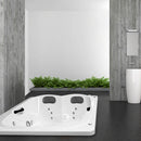 TINA TAPATÍA 1.82*1.52