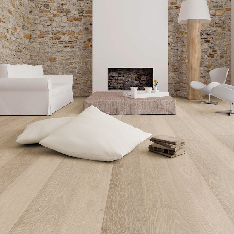 MADERA DE INGENIERIA ROBLE EUROPEO MAJESTIC WHITE (CAJA 3.16 M2) GROSOR 13.20MM/2MM CHAPA