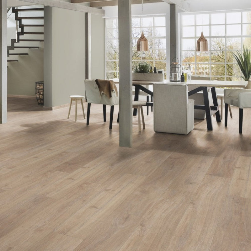 INNOVATION KHAKI OAK 5966 CAJA DE 2.47 m2 (TABLA 1285*192*7MM)