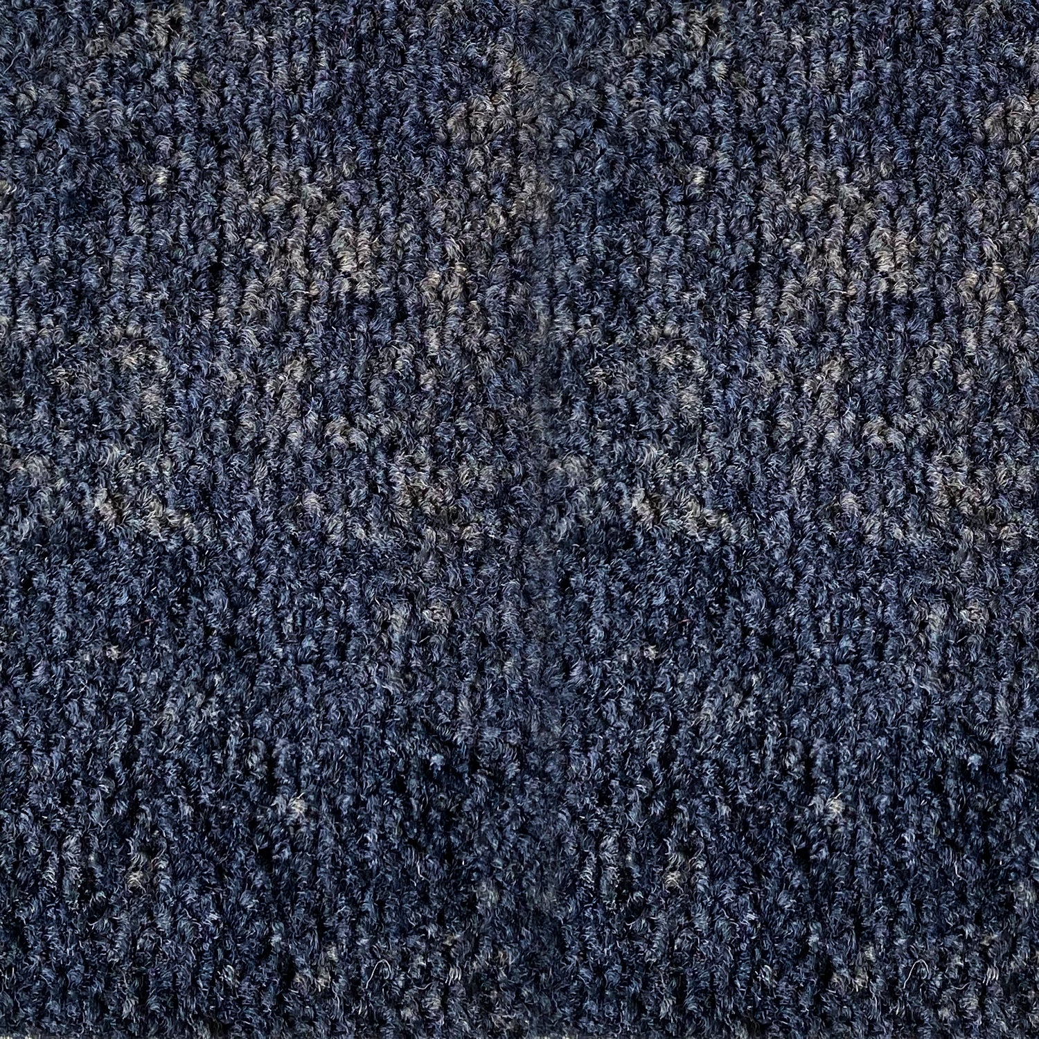 ALFOMBRA MODULAR GRAPHITE 100% NYLON, .50 X .50, 18 ONZ.